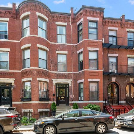 Апартаменти Brownstone Townhouse In Fenway Бостон Екстер'єр фото